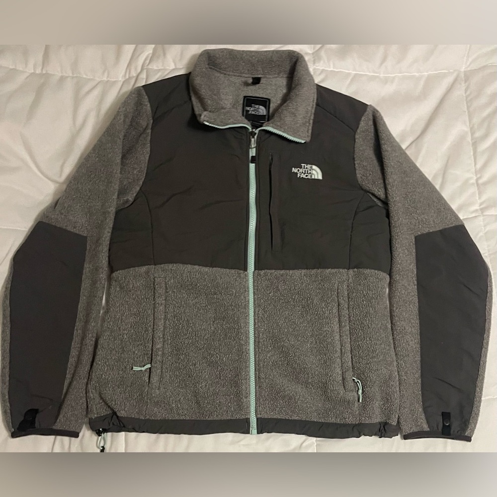 The North Face Women's Full-Zip Fleece Jacket Blue/Gray, Size Medium
